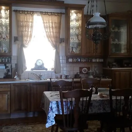 Retro - 19th Century 3*