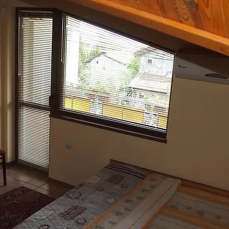 Retro - 19th Century 3*