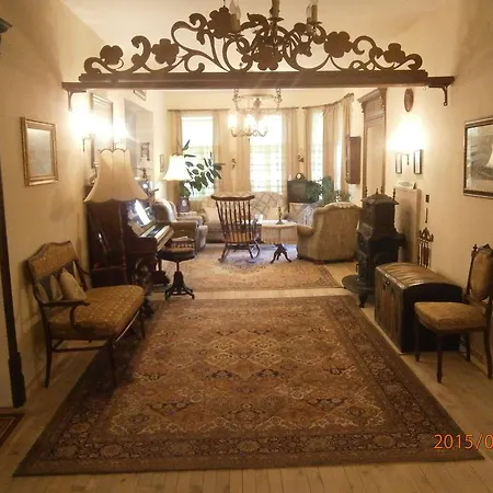 Πανσιόν Retro - 19th Century 3*