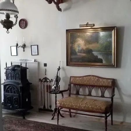 Gasthuis Retro - 19th Century Baltsjik